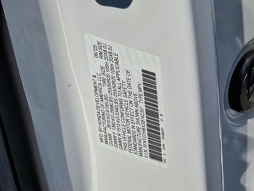 new 2025 Honda Pilot car, priced at $56,705