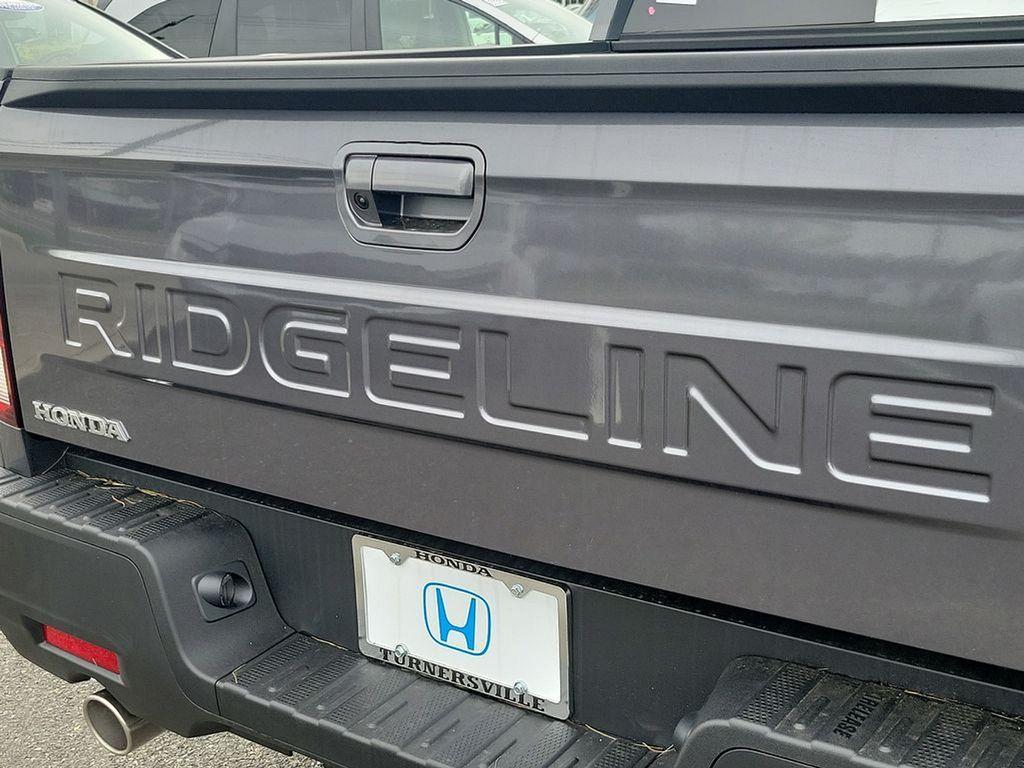 new 2025 Honda Ridgeline car, priced at $44,375