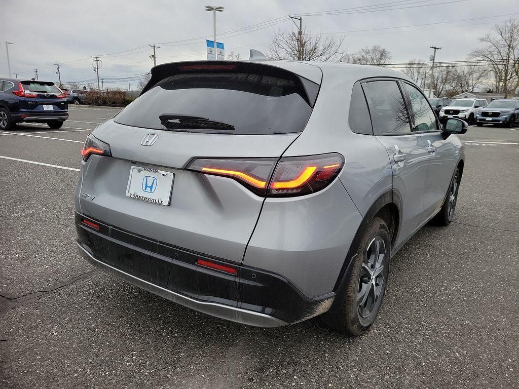 new 2025 Honda HR-V car, priced at $32,395