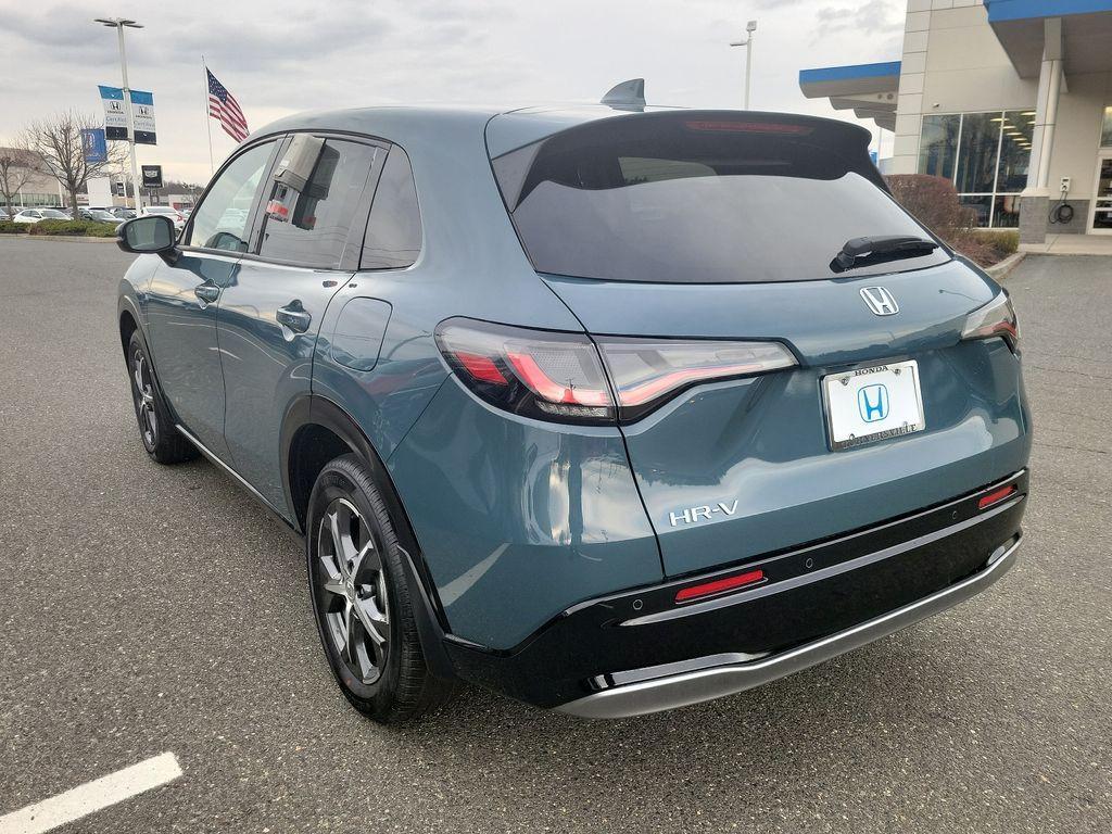 new 2025 Honda HR-V car, priced at $32,850