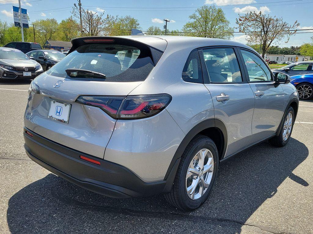 new 2025 Honda HR-V car, priced at $28,295