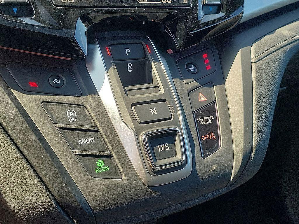 new 2025 Honda Odyssey car, priced at $45,275