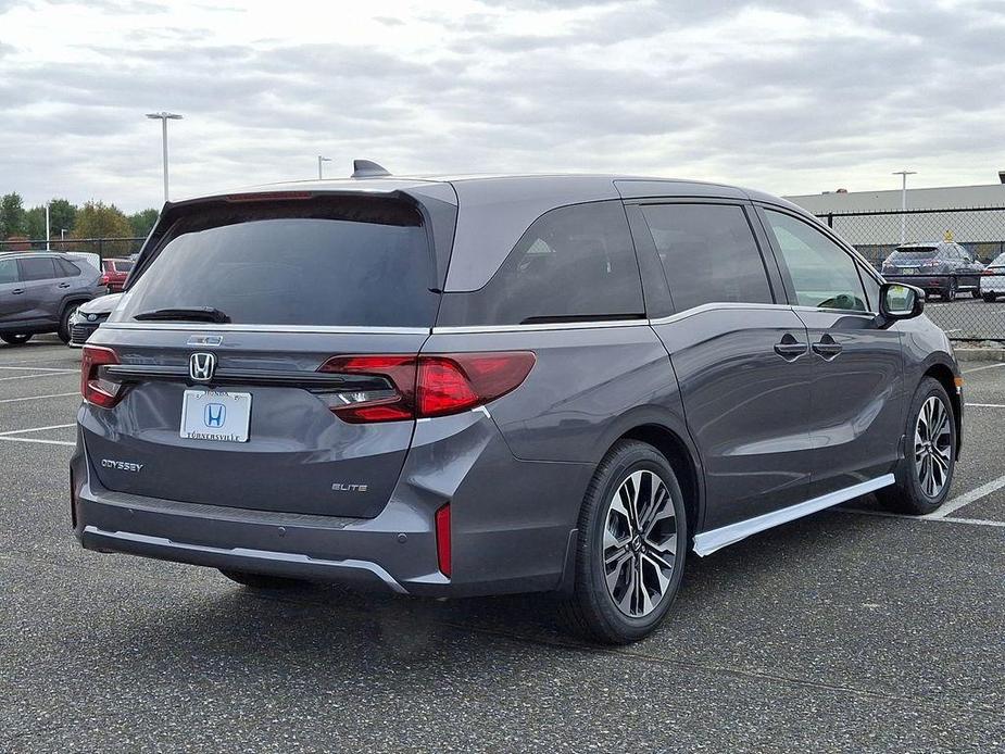 new 2025 Honda Odyssey car, priced at $52,275