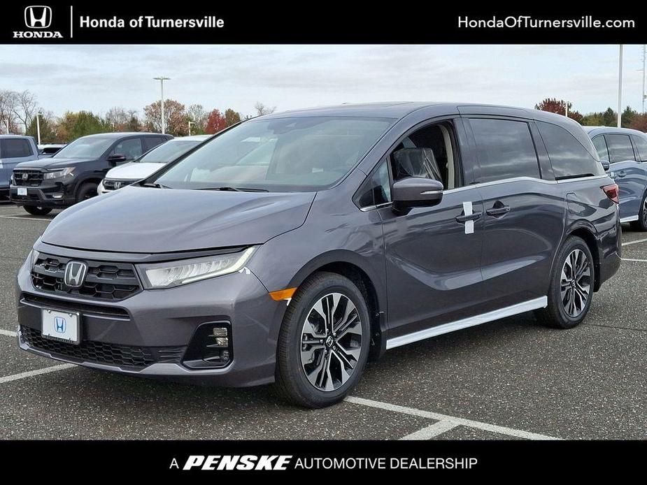 new 2025 Honda Odyssey car, priced at $52,275