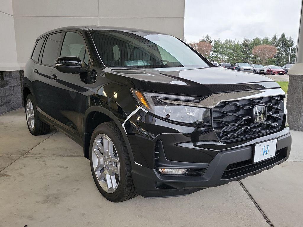 new 2025 Honda Passport car, priced at $43,850