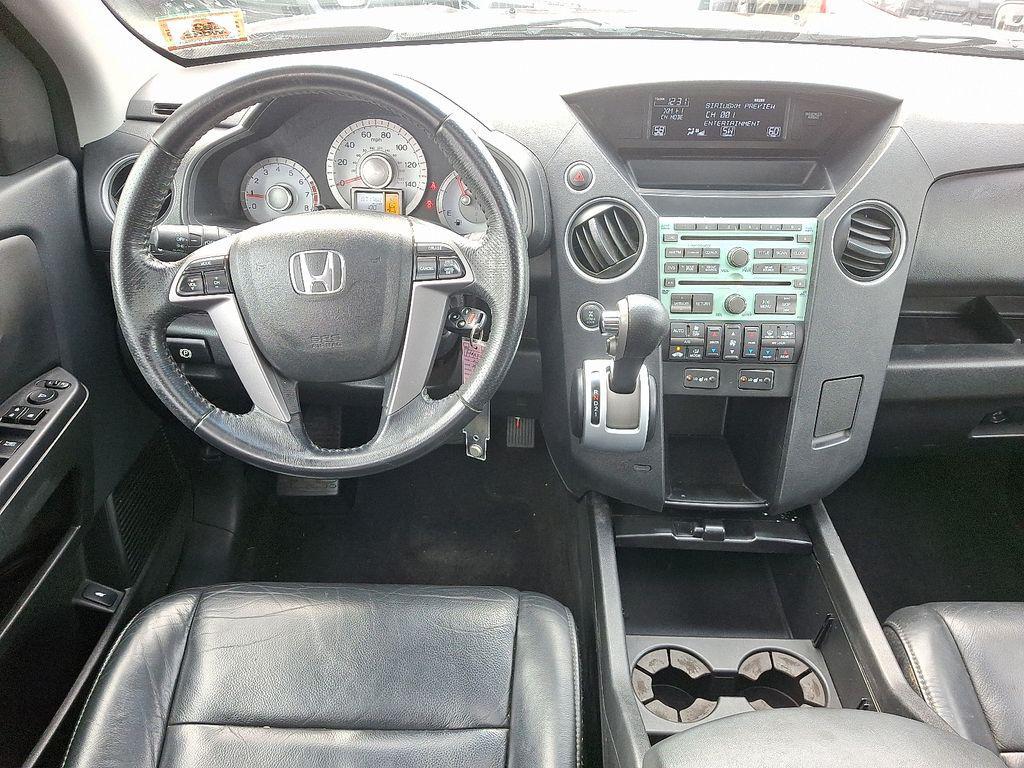 used 2011 Honda Pilot car, priced at $13,380