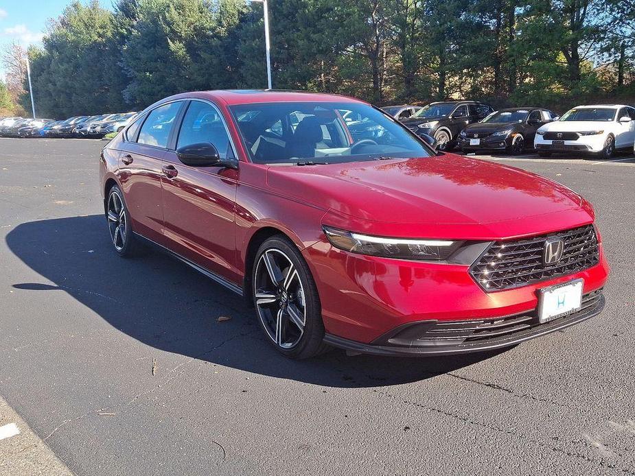 new 2025 Honda Accord Hybrid car, priced at $35,205