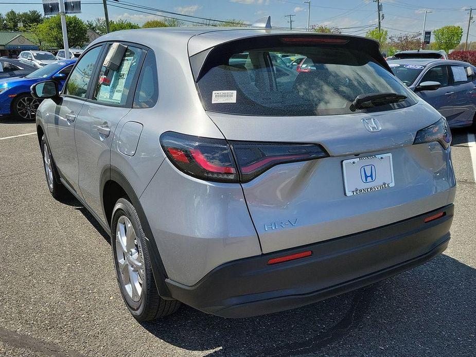 new 2025 Honda HR-V car, priced at $27,950