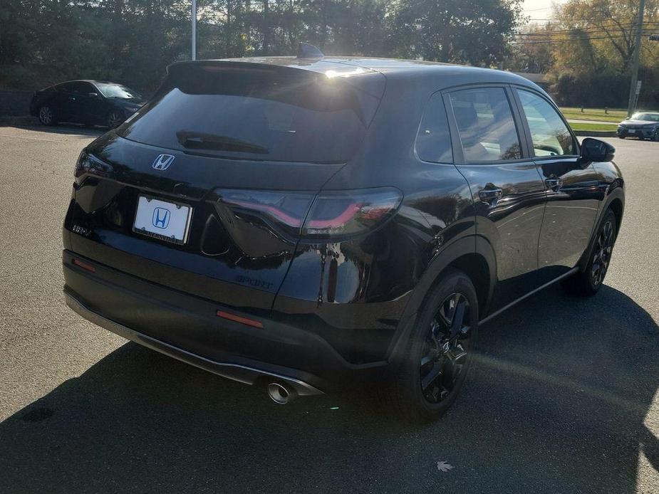 new 2025 Honda HR-V car, priced at $30,350