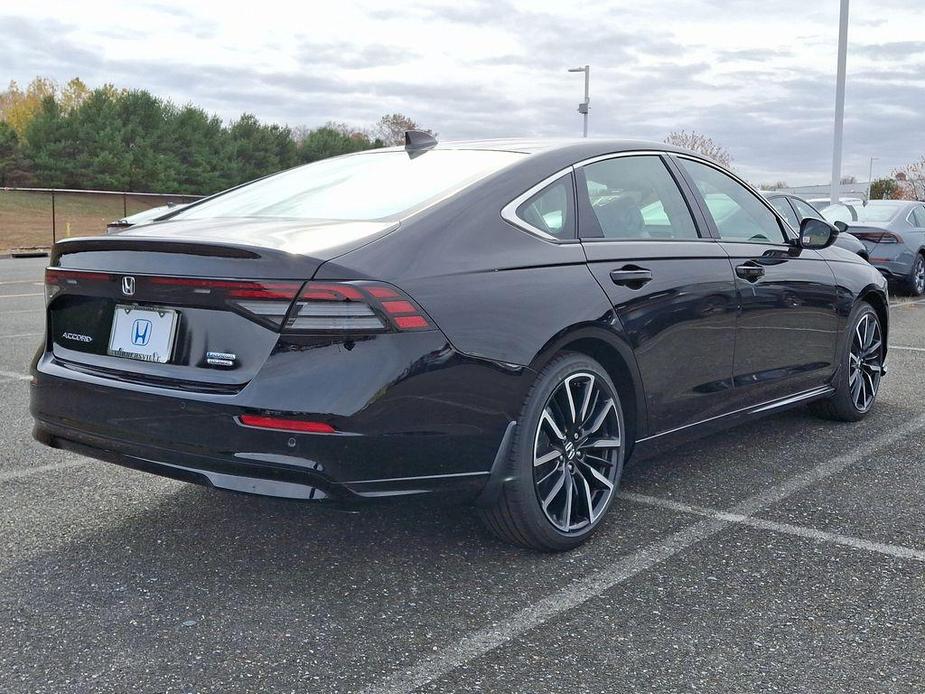 new 2025 Honda Accord Hybrid car, priced at $40,395