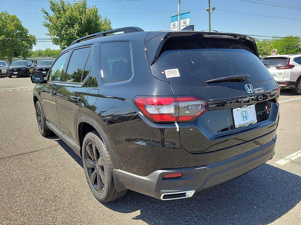 new 2025 Honda Pilot car, priced at $56,030