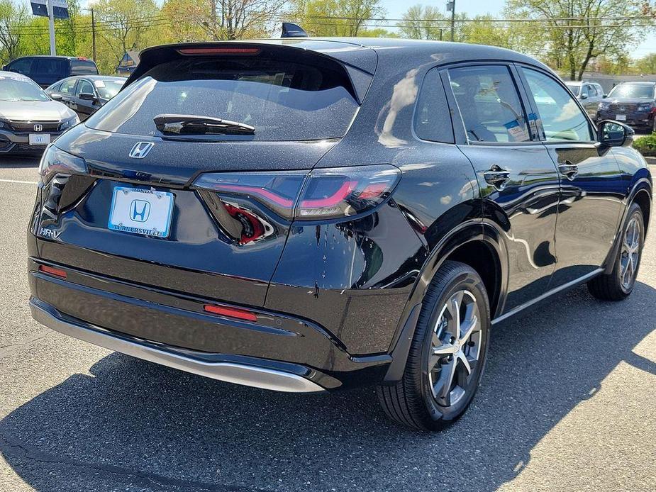 new 2025 Honda HR-V car, priced at $32,350