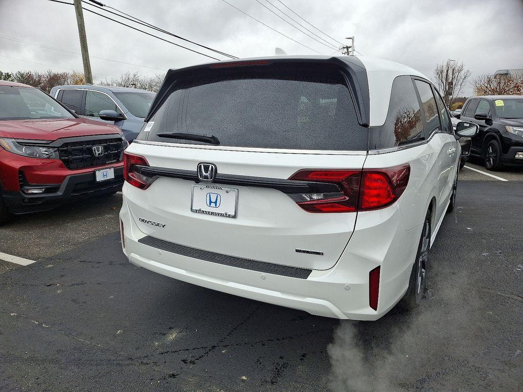 new 2025 Honda Odyssey car, priced at $48,460