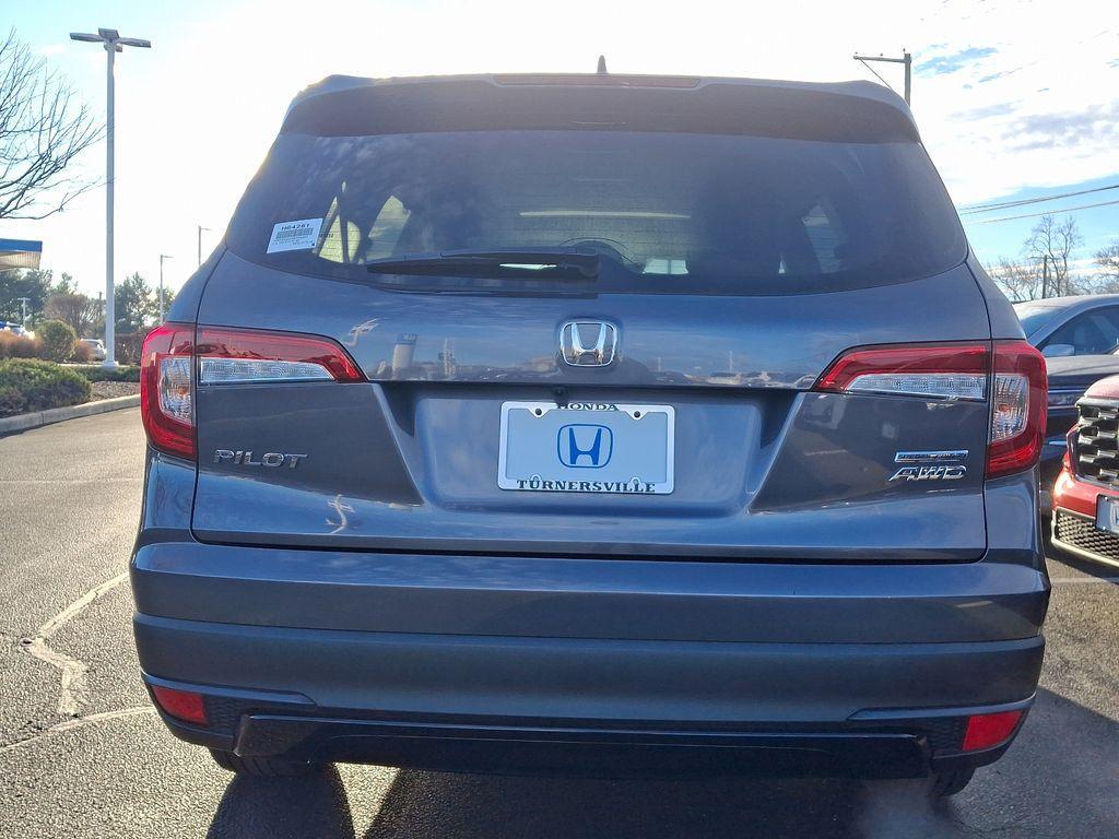 used 2021 Honda Pilot car, priced at $31,980