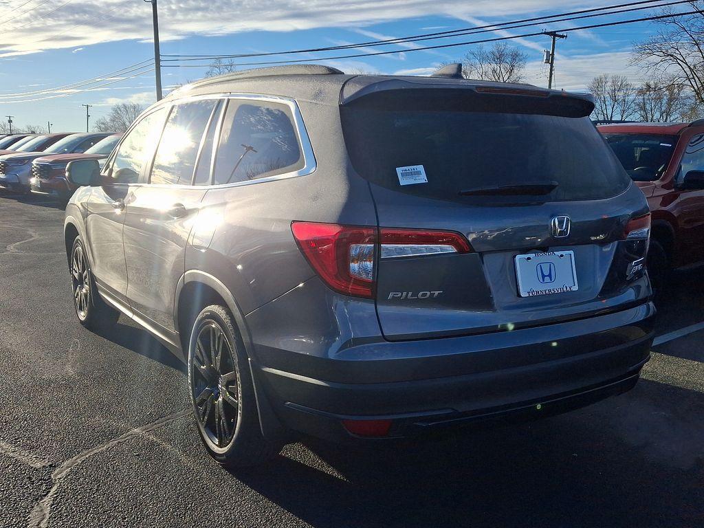 used 2021 Honda Pilot car, priced at $31,980