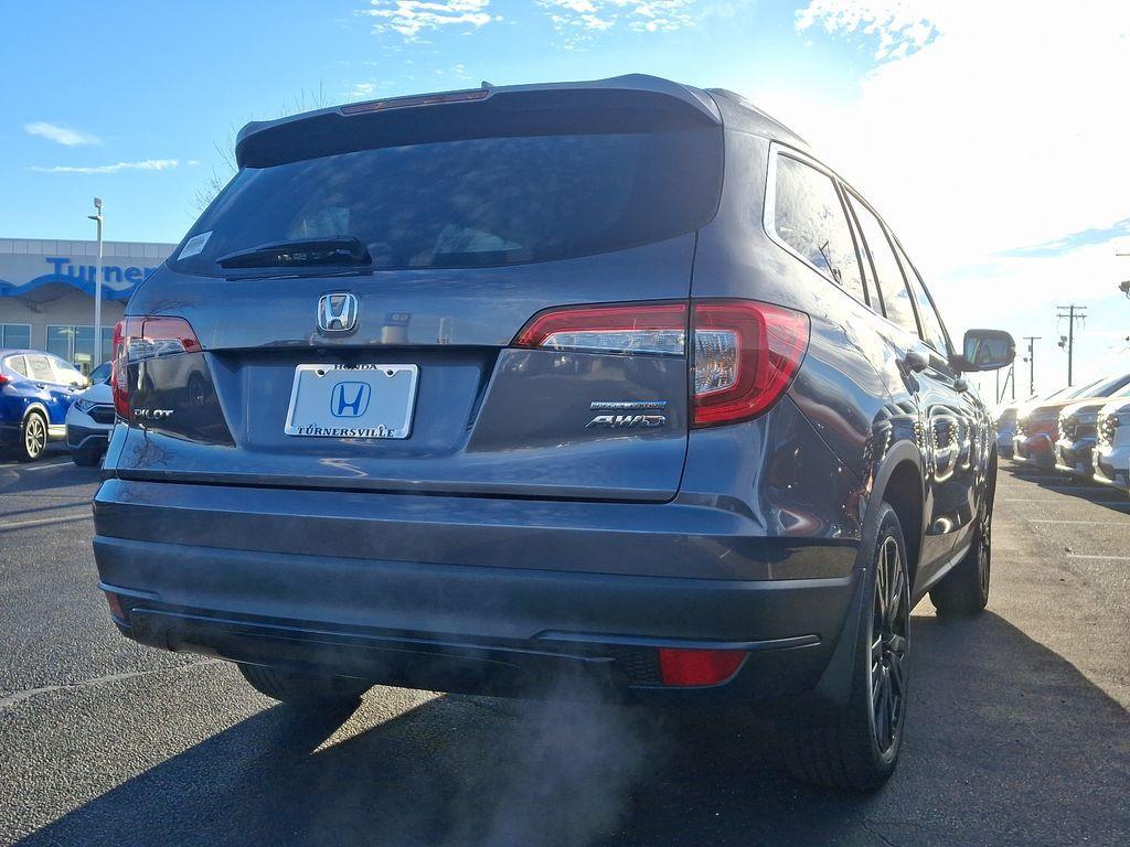 used 2021 Honda Pilot car, priced at $31,980