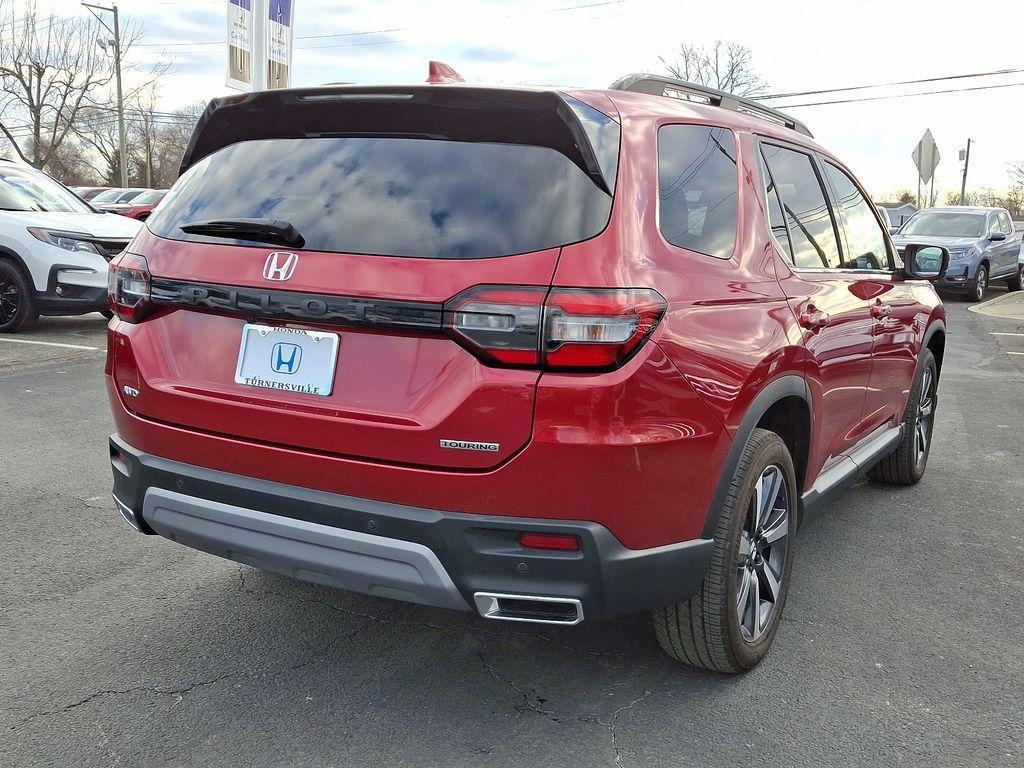 used 2023 Honda Pilot car, priced at $41,580