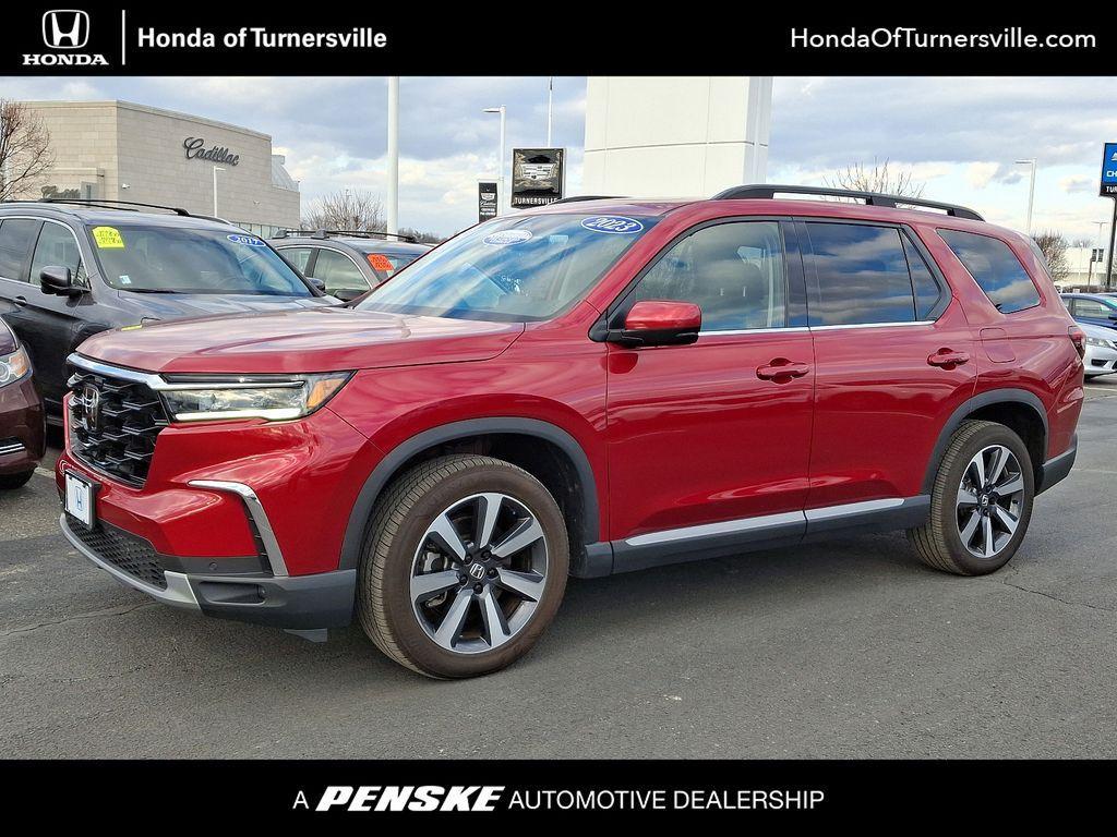 used 2023 Honda Pilot car, priced at $41,380