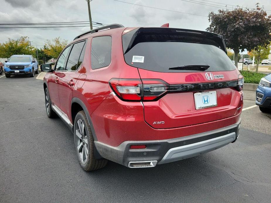 new 2025 Honda Pilot car, priced at $51,150