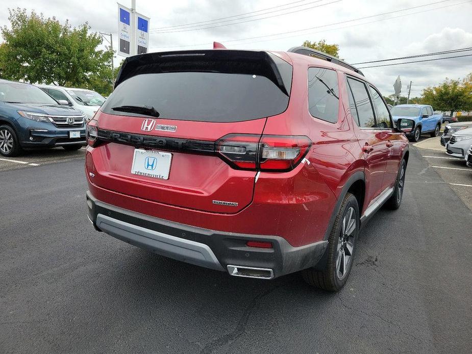 new 2025 Honda Pilot car, priced at $51,150