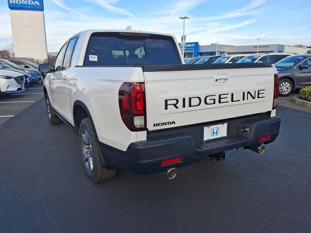 new 2025 Honda Ridgeline car, priced at $45,080