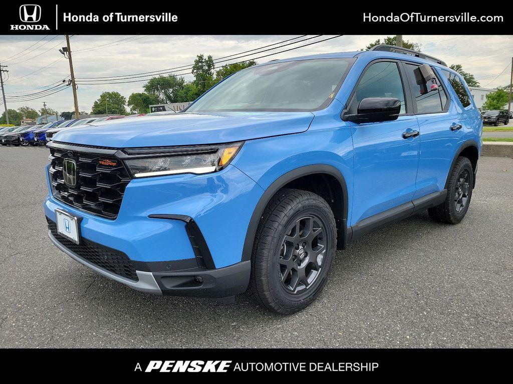 new 2025 Honda Pilot car, priced at $51,305