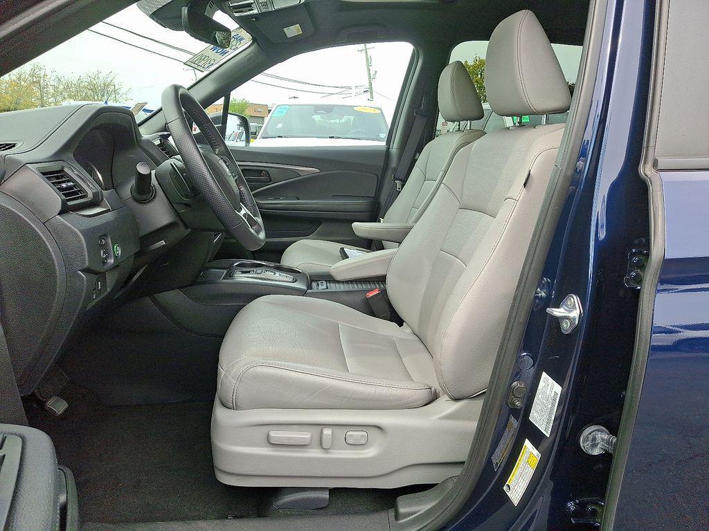 used 2022 Honda Passport car, priced at $30,999