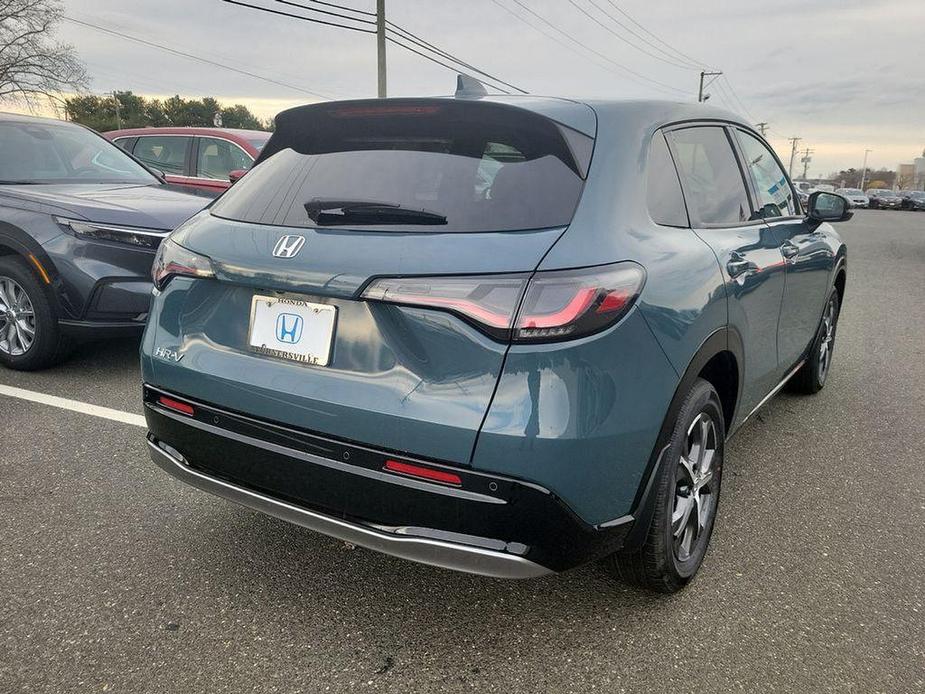 new 2025 Honda HR-V car, priced at $32,805