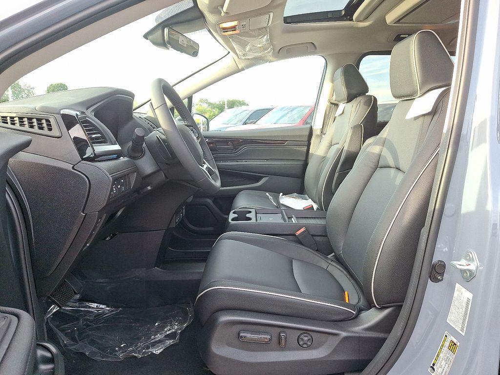 new 2026 Honda Odyssey car, priced at $49,445