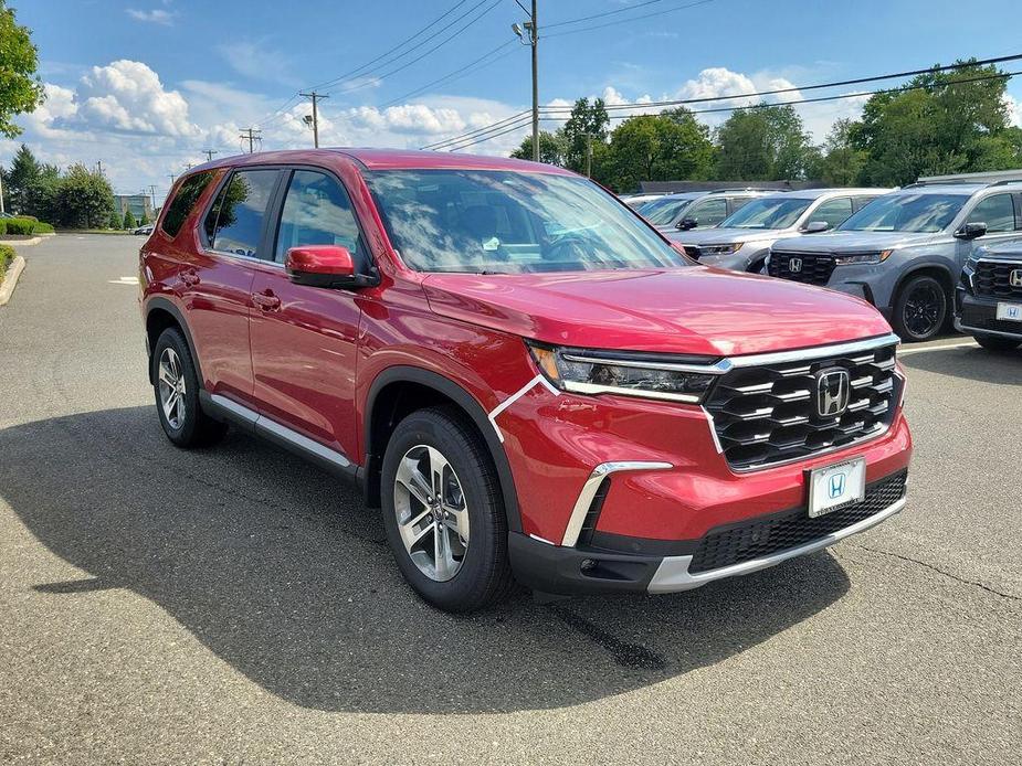 new 2025 Honda Pilot car, priced at $47,150