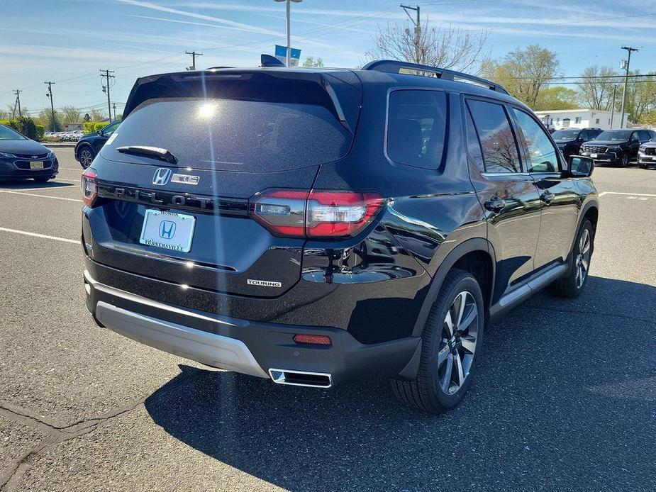 new 2025 Honda Pilot car, priced at $50,995