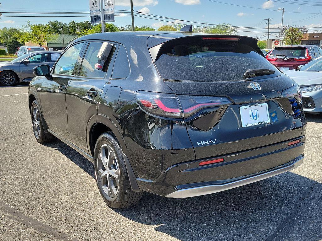 new 2025 Honda HR-V car, priced at $32,395