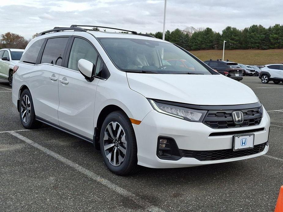 new 2025 Honda Odyssey car, priced at $44,365