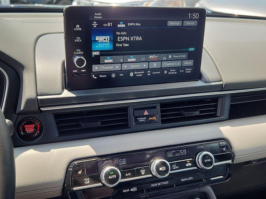 new 2025 Honda Pilot car, priced at $47,050