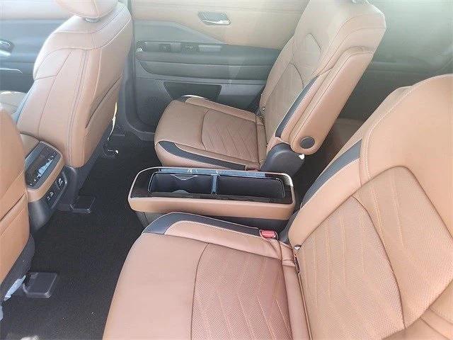 new 2025 Nissan Pathfinder car, priced at $54,035