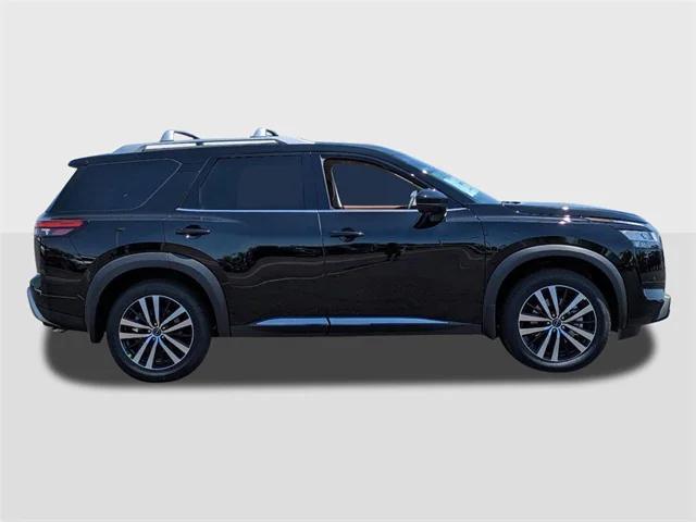 new 2025 Nissan Pathfinder car, priced at $53,205