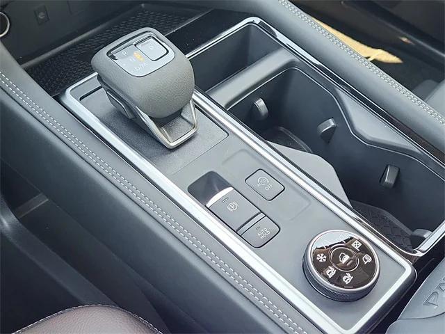 new 2025 Nissan Pathfinder car, priced at $54,195