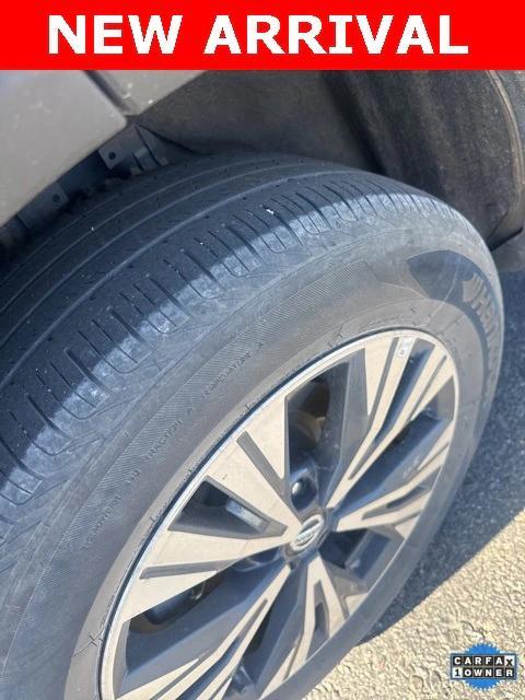 used 2021 Nissan Rogue car, priced at $24,457