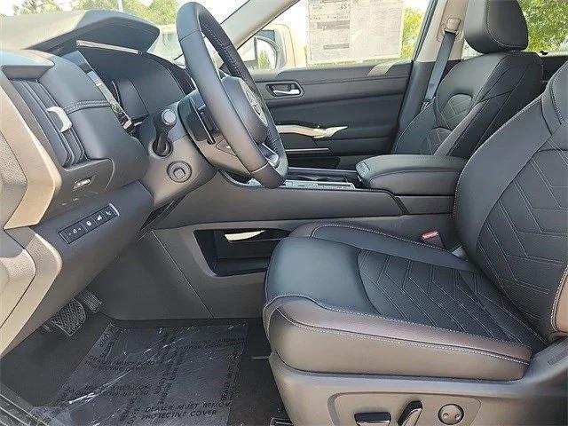 new 2025 Nissan Pathfinder car, priced at $51,500