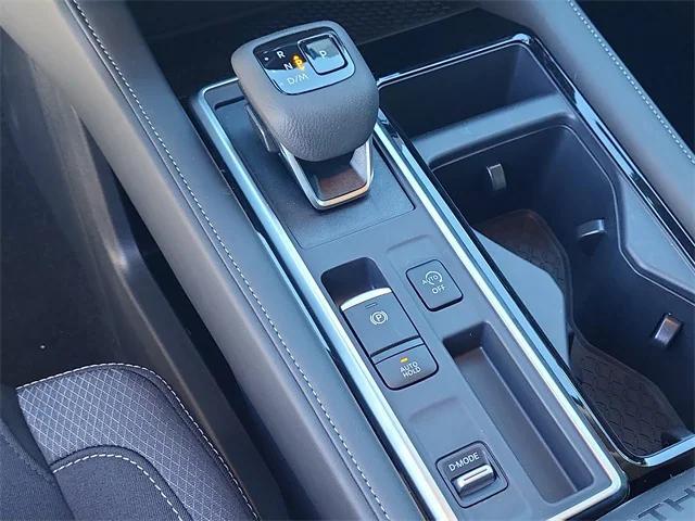 new 2025 Nissan Pathfinder car, priced at $37,375