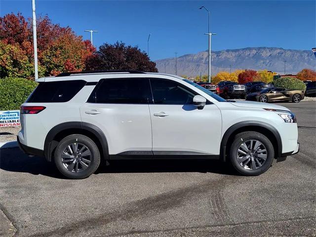 new 2025 Nissan Pathfinder car, priced at $37,375