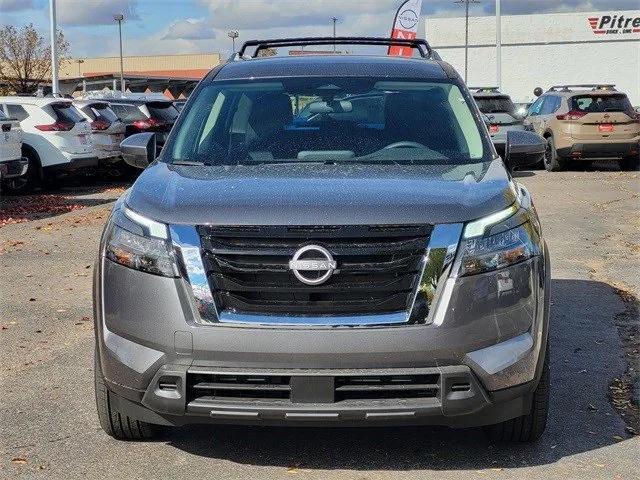new 2025 Nissan Pathfinder car, priced at $39,260
