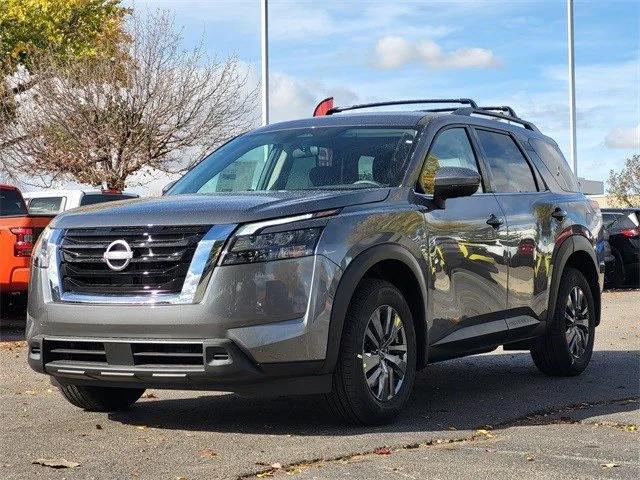 new 2025 Nissan Pathfinder car, priced at $39,260