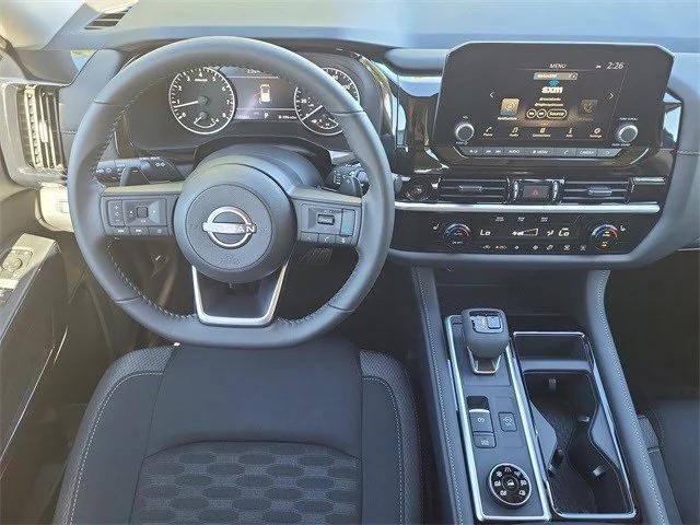 new 2025 Nissan Pathfinder car, priced at $39,260