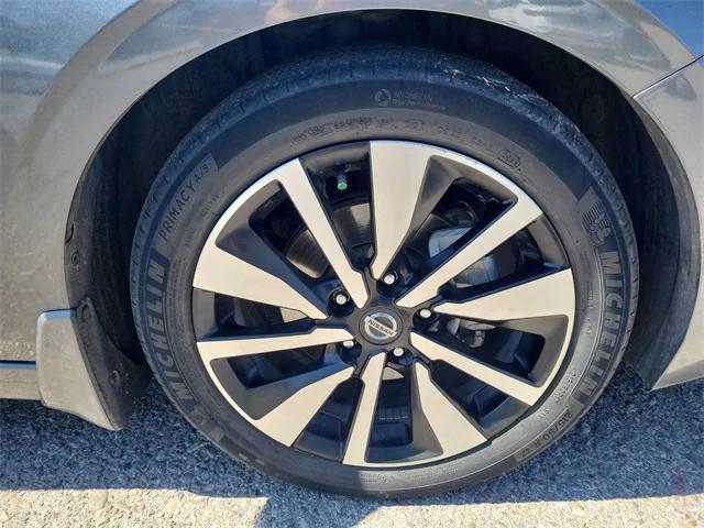 used 2021 Nissan Sentra car, priced at $12,989