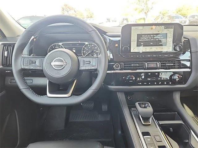 new 2025 Nissan Pathfinder car, priced at $39,590