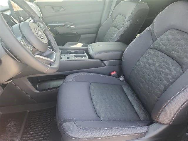 new 2025 Nissan Pathfinder car, priced at $42,330