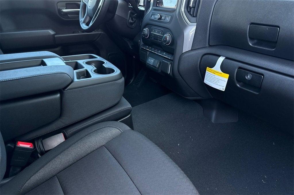 new 2025 Chevrolet Silverado 1500 car, priced at $52,456