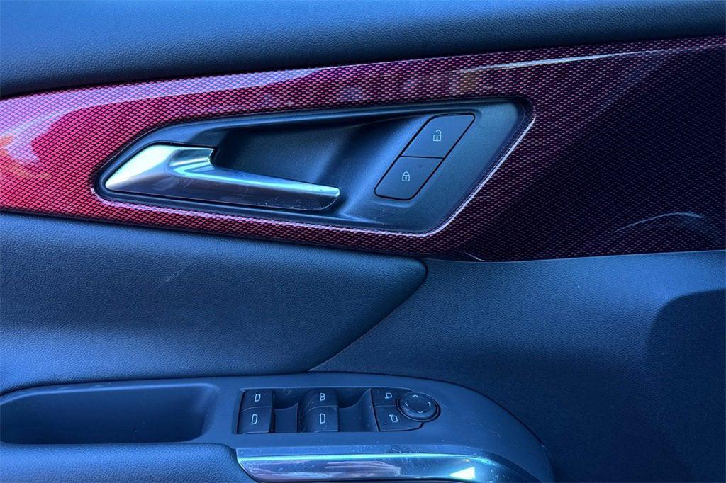 new 2026 Chevrolet Traverse car, priced at $50,024