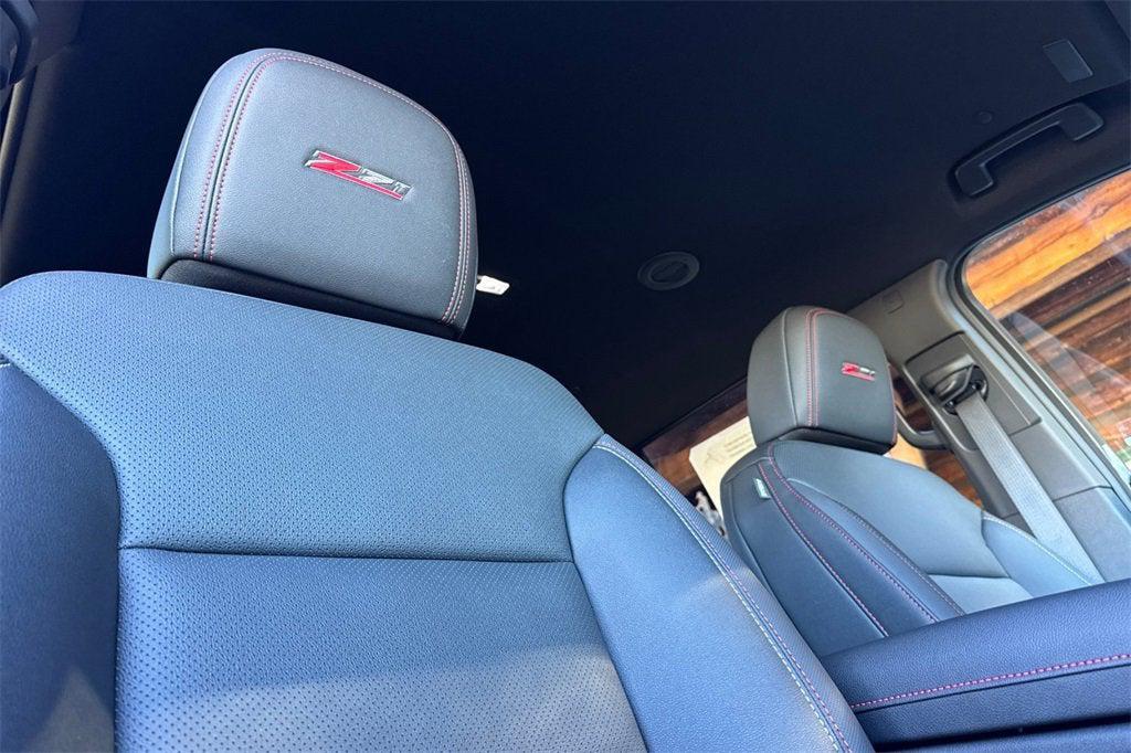 new 2026 Chevrolet Traverse car, priced at $50,024